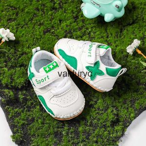 Zapatos atléticos al aire libre de suela blanda para caminar para bebés, zapatos de bolsa cosidos para interiores de primavera y otoño para niños, zapatos antipatadas hechos a mano para niñas, VelcroH240307
