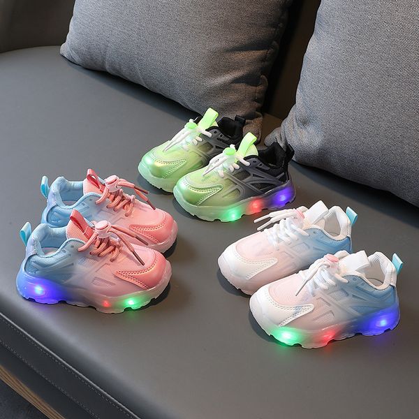 Atlético al aire libre primavera otoño niños zapatos para correr de cuero luminoso niños niñas luces LED deportes 230915