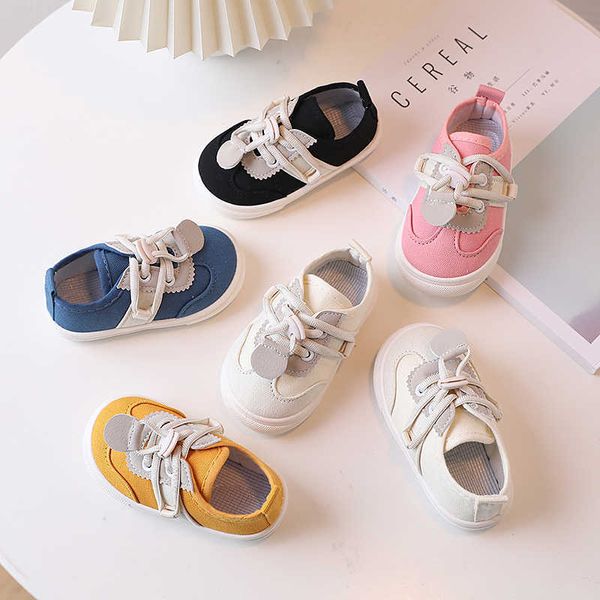 Athletic Outdoor Spring New Children Lienzo Zapatos Baby Candy Candy Color Shoes Fashion School Casual Shopers Board Board W0329