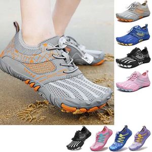 Athletic al aire libre Vanmie Kids Water Aqua Shoes Beach Beach Barefoot Sneakers para niños Summer Water Sport Shopming Shopming Niños Wading Sneakers 240407