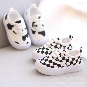 Chaussures de sport bébé enfants blanc printemps et automne sans lacet toile garçons filles loisirs pompes marée baskets