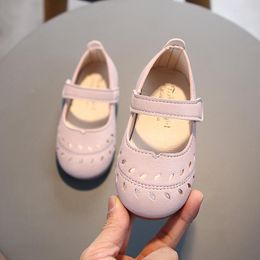 Atletische schoenen CMSOLO Casual Kids Fashion Spring herfst Baby Princess Girls Ademen Soft Bottom Light Color Shoe