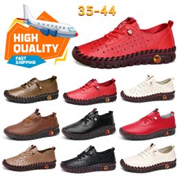 Chaussures de sport GAI Designer Casual chaussures faites à la main mère chaussures femmes hommes chaussures simples en cuir Softy bas plat antidérapant taille 35-43