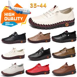 Zapatos deportivos GAI Diseñador Zapatos casuales Mujer Hombre Zapatos individuales Cuero Fondo suave Plano antideslizante 35-43 mocasines sin cordones