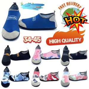 Chaussures sportives Gai Mens and Women Syer Wading Chores Barefoot Swimming Sports Water Chaussures Plages Sandal Couple Creek Shoes Taille 34-45