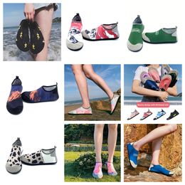 Chaussures athlétiques Gai Sandale homme et femme pataugeant chaussures pieds nus chaussures de sport de natation violet