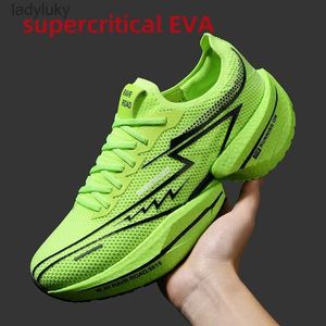 Atletische schoenen marathon hardloopschoenen hoogwaardige outdoor jogging merk ontwerper ultra light road sportschoenen superkritische eva pad anti slip c240412