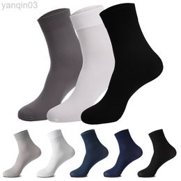 Calcetines atléticos 10 pares de fibra de bambú delgada mujer hombre verano raya transpirable largo tubo calcetín seda deportes negocios zapatos L220905