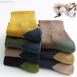 Chaussettes athlétiques 2021 Nieuwe Japanse Harajuku Sokken Hiver Chaud Heren Thicke Badstof Ademend Hoge Kwaliteit Casual Business Katoen Mannelijke L220905