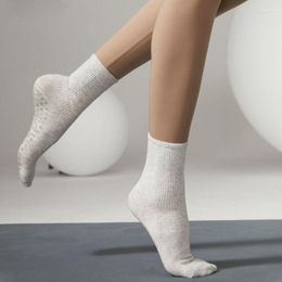 Chaussettes athlétiques printemps femmes Dot Silicone Yoga Crew coréen japon pur coton anti-dérapant Pilates