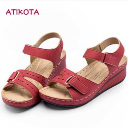 Atikota Femmes Centures Sandales de mode Softs Femme Rétro Anti-Slip Chaussures Ladies à l'extérieur Sandale décontractée plus taille 2024 Été Nouveau T221209 3E6BE