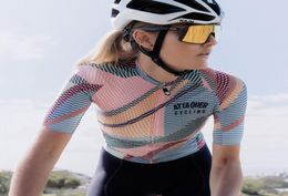Attaquer Camiseta de ciclismo con caleidoscopio para mujer todo el día Ropa de carreras para EQUIPO Camisa para andar en bicicleta para mujer Ropa colorida de manga corta5980571