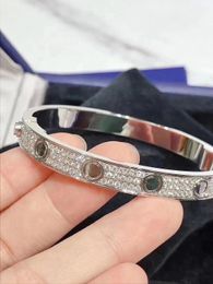 Aurous Gold Bangle Designer Taille 16-18 Large CNC Diamant Bracelet 3 Couleurs En Option Avec Boîte 2022