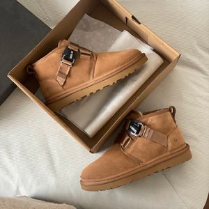 Australië laars heren laarzen designer schapenvacht laarzen winter snowboots braak voor jongens herenmode schoenen klittenbandsluiting ug laarzen maat 39-44