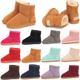 Australie Classique Enfants Ultra Mini Bottes Courtes Filles Hiver Bottes De Neige Designer Bébé Enfant Jeunesse Uggi Chaussures Toddler Uggitys WGG Warm Furry Sneakers Chestn 97Ep #