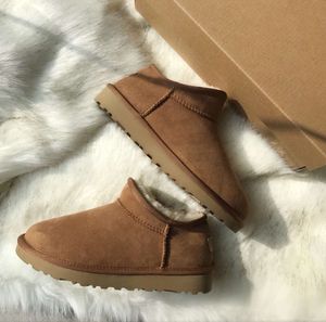 Australië Klassieke warme laarzen Dames Mini Half Snow Boot USA Winter Vol bont Pluizige harige satijnen enkellaarsjes pantoffels Modeschoenen