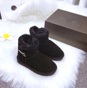 Australian Designer Classic U58031 Warm Boots Dames Mini Half Snow Boot Winter Volbont Fluffy Furry Satin Enkle Boots Booties Slippers