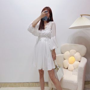 Auth S-elf Portrait White Patched Lace Lantern Sleeves V-Neck Two Piece Dress Robe de poupée taille haute