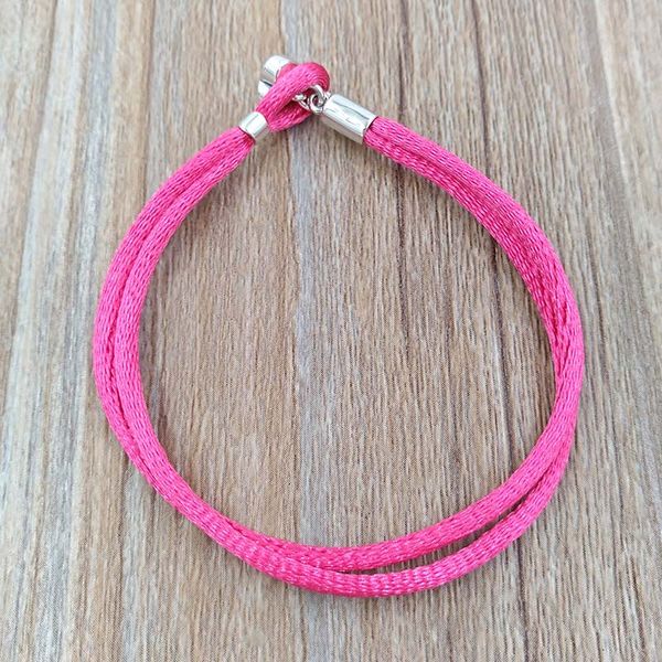 Pulsera de cordón de tela Cadena de color rosa fuerte Auténtica plata 925 Se adapta al estilo europeo de Pandora Encantos de joyería Cuentas Andy Jewel 590749CPH-S