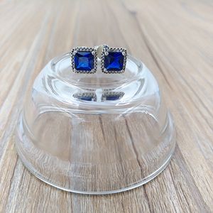 Studs Blauw Tijdloze Elegantie Authentiek 925 Sterling Silver Stud Oorbellen Past Europese Pandora Style Studs Sieraden Andy Jewel 290591NBT