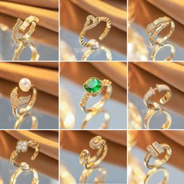 Auténtico anillo de circón electroplacado de oro con una sensación femenina de alta gama, apertura ajustable, anillo de flash súper, estilo de Instagram de celebridades de Internet minimalistas