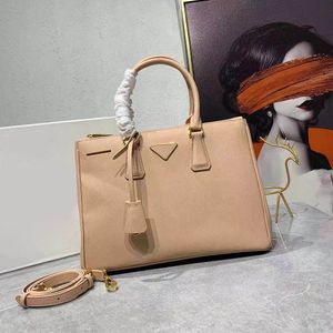 Authentieke Originele Kwaliteit Designer Tas Milano Grote Klassieke Saffiano Retro Tote Mode Messenger Handtassen in Echt Leer Dames Man Unsex Business handvat