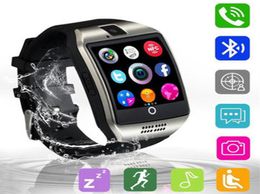 Authentieke Q18 Smart Watches Bluetooth Polsband Smartwatch TF Simkaart NFC met Camera Chat Software Compatibel iOS Android Cellph7581333
