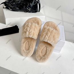 Pantoufles en fourrure de laine authentique pour femmes, sandales d'hiver de styliste, pantoufles moelleuses en peluche, pantoufles d'intérieur pour dames