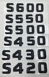 Accessoires automobiles S420 S430 S450 S500 S550 S600 Autocollant de logo de logo arrière S550 S550 pour Mercedes Benz W220 W2216352858