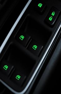 Autocollant Noctilucent d'invite interne automatique pour bouton de levage de fenêtre de porte boutons de style de voiture autocollants lumineux utilisation nocturne33530852241117