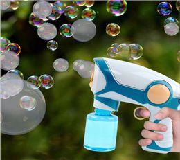 Auto Smoke Fog Spray Bubble Match Gun Music Mignon Savon Automatique Blower Outdoor Toys For Kids Girls Boys Garçons Gift Party Home G5248924