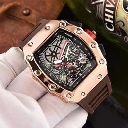 Automatische datum Galvaniseren Multifunctioneel zes-pins lopend tweede horloge Topmerk luxe volledig functioneel quartz horloge LAW