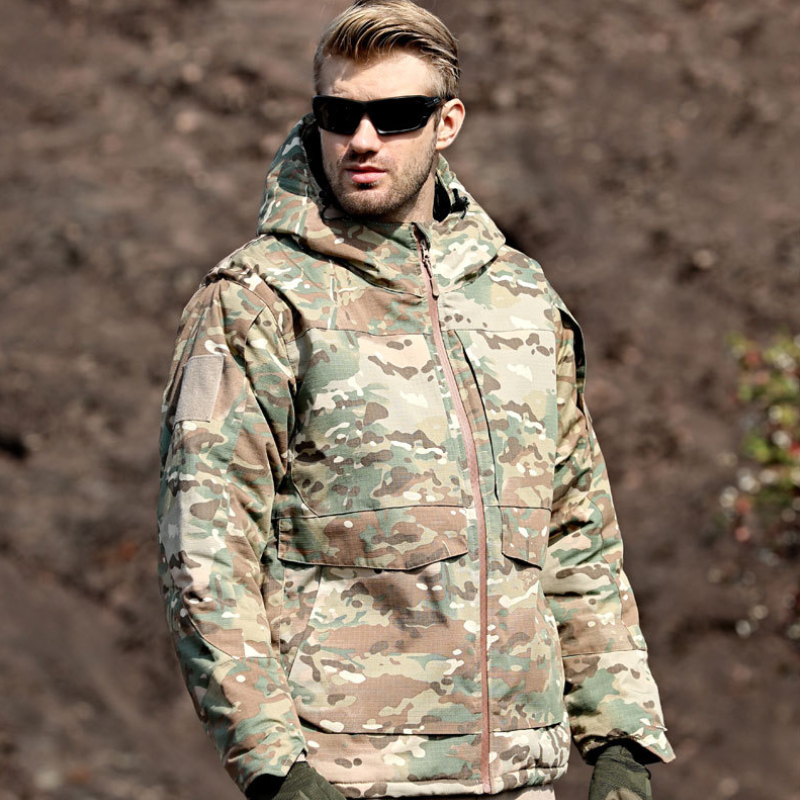 Autunno e inverno camuffamento militare giacca tattica tattica da uomo con cappuccio anticonfesa con cappuccio Multi tascabile resistente all'usura