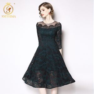Otoño e invierno High-End Hollow Lace Patchwork Dress Mujeres Runway Vestidos 210520