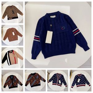 Automne et hiver hommes et femmes bébé nouveau cardigan à manches longues pull col rond tricot version classique de la mode décontractée fan vêtements pour enfants taille 90-160 cm g8