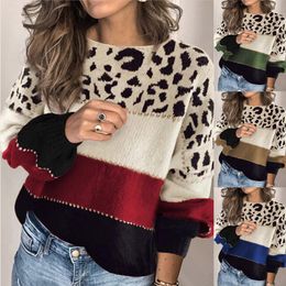 Herfst en winter nieuwe casual en elegante contrasterende kleurtrui Europese en Amerikaanse dames straatmode losse ronde nek bodem pullover trui ast6171