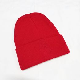 Autunno e inverno Nuovi designer Cappello Solido Colore senza bordi Classic Fashion Street Calore confortevole Cappello a maglia