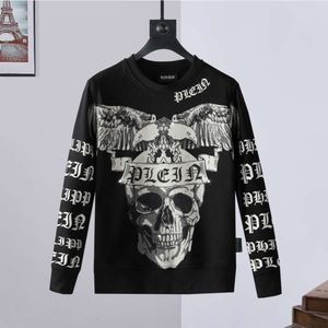 Herfst en winter nieuwe mode P heren hoodie warme dikke hoodie Hip Hop losse persoonlijkheidskenmerken schedel trui strass luxe heren hoodie