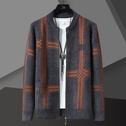 Automne et hiver nouvelle tendance de la mode Plus pull en cachemire hommes décontracté ample épais chaud de haute qualité grande taille pull 5XL 240104