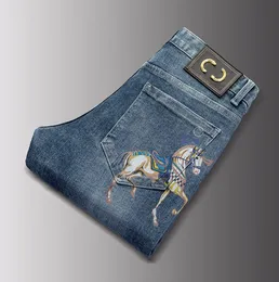 Otoño e invierno nuevos jeans para hombres ajustados algodón elástico jóvenes coreanos jóvenes coreanos 3d impresos pantalones largos impresos