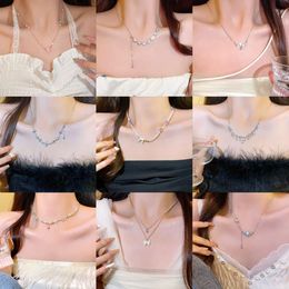 Automne et hiver Nouveau collier de perles Femmes Super immortels Small Small Fragant Pull Challe Chain haut de gamme Accessoires