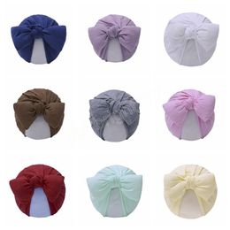 Automne et hiver doux chaud coton Turban chapeau mignon à la main nœud papillon bébé filles casquettes infantile chapeaux photographie accessoires