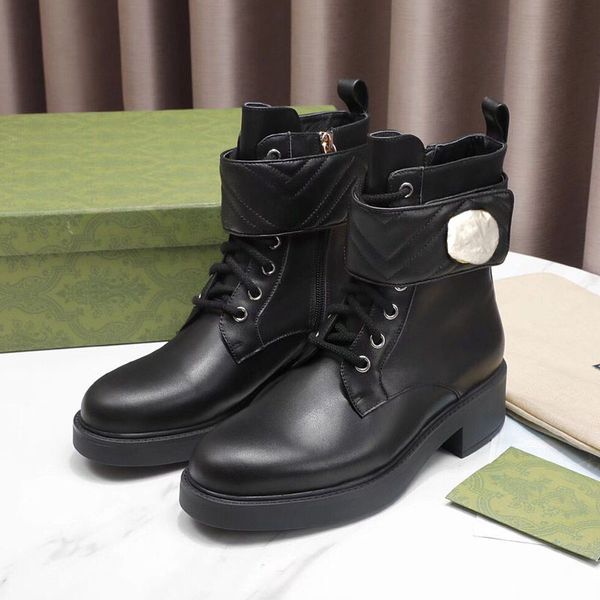 Botas de mujer de suela gruesa de otoño e invierno, botines planos de punta redonda de cuero, diseñador negro de moda, botas chelsea martin de estilo británico