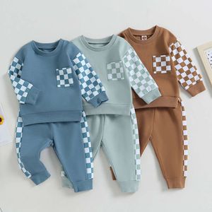 Autumn Baby Boys Outfits Pasgeboren kleding Kleding Boardboard Afdrukken Lange mouw Sweatshirt Tops Drawstringbroek Set Infant Soft Suits L2405