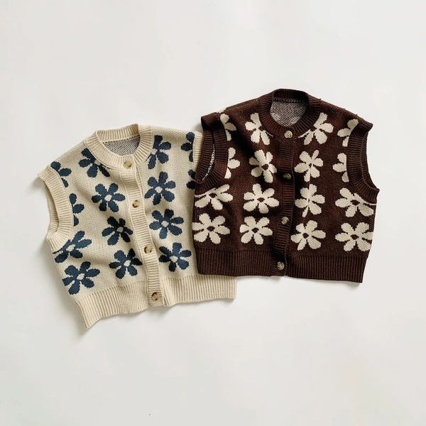 Automne Baby Knit Vest Retro Flower Fleeve sans manches Cardigan pour filles pour filles Pull Childre