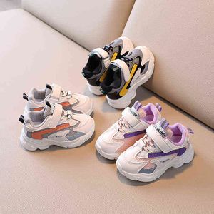 Herfst baby sportschoenen 1-6 jaar jongens meisjes lucht mesh sneakers baby peuter zachte zool ademende buitenloopschoenen 21-30 G220527