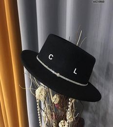 Autumn Black Wide Bim Hats Fashion Nieuw merkontwerper Wool Single Cap Winter Lady Style Dames Cashmere Top Hat2920319