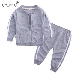 Herfst geboren baby jongens kleding meisjes sets rits lange mouw sweatshirts + broek 2st casual set 210508