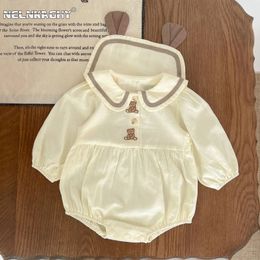 Herfst geboren Baby Meisjes Volledige Mouw Crtoon Beer Peter Pan Kraag Baby Kids Jumpsuits Peuter Body 0-3Y240311