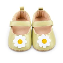 Autumn Flora Bowknot Baby Girls First Walkers Fashionable Soft Bottom Shoes 018 meses 240425